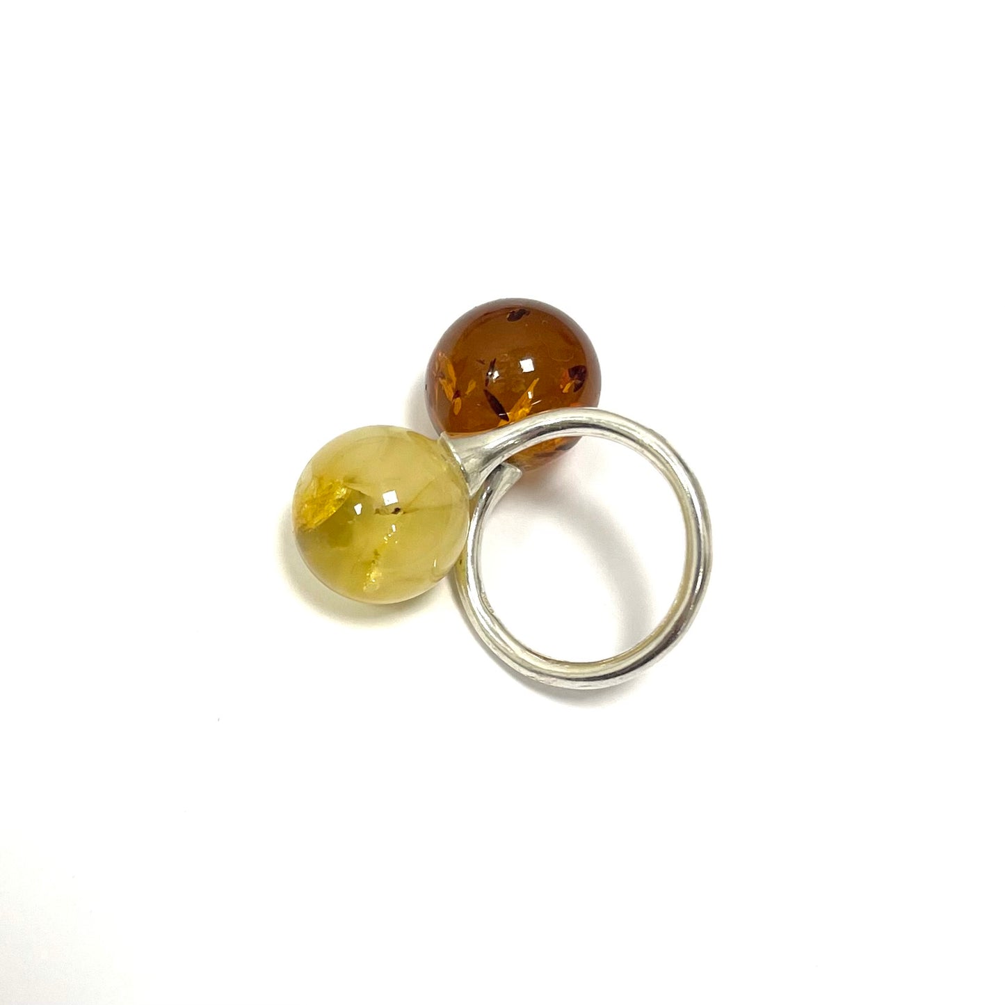 Polished Perfect Round Amber Stone Butter and Cognac Color Silver Ring