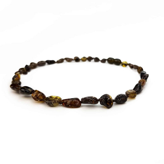 Polished baby oval beads green color necklace