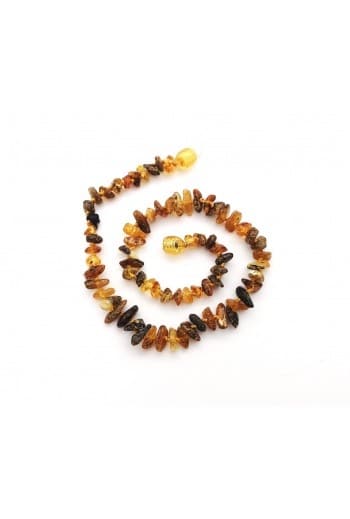 Polished baby chips beads green color necklace