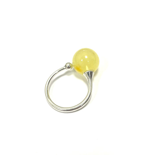 Polished Perfect Round Amber Stone Butter Color Silver Ring