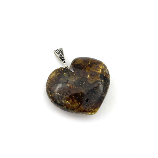 Polished Heart Shaped Green Color Pendant