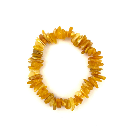 Polished Elastic Chips Butter Color Bracelet