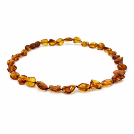 Polished teenage oval beads cognac necklace