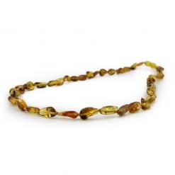 Polished adult oval beads light green color necklace